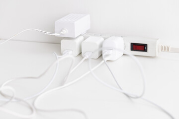 コンセントと充電コード