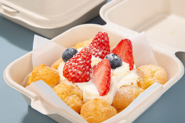 Strawberry cream puffs