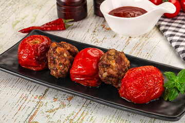 Turkish cuisine - Domatesli Kebab with tomato