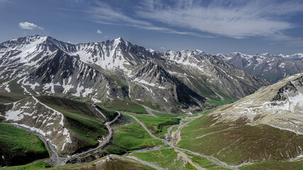  Winter and Summer Season All at Once at China National Highway 217 © Youwei