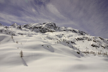 The Central Orobie Alps (Bergamo Alps in April, when the 'Trofeo Parravicini' (ski mountaineering...
