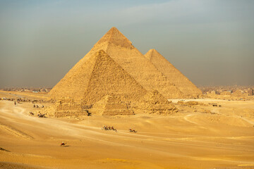 Capture Egypt's majestic Giza with this panoramic view of ancient pharaonic pyramids. Perfect for...