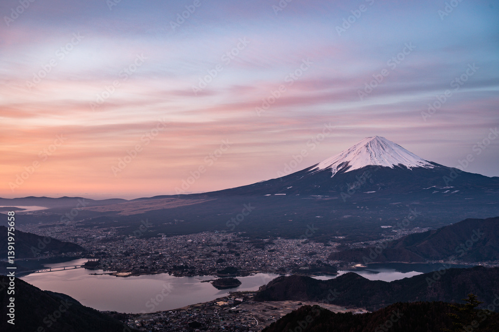 Aufkleber 山梨県新道峠からの富士山と河口湖