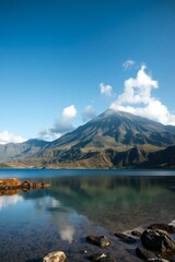 A tight close-up shot illustrating the clear Ranu Kumbolo lake