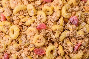 Flakes, chocolate balls and dried fruit for a hearty breakfast