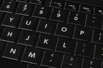 Klawiatura komputerowa w laptopie © tomo81