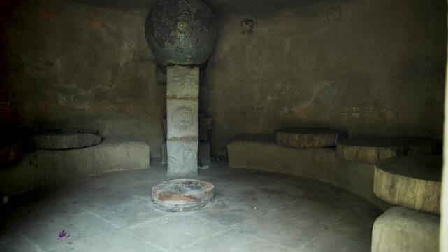 Temazcal Interior 