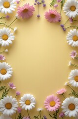 Fondo amarillo con margaritas de colores y espacio al centro para agregar texto. Postal. 