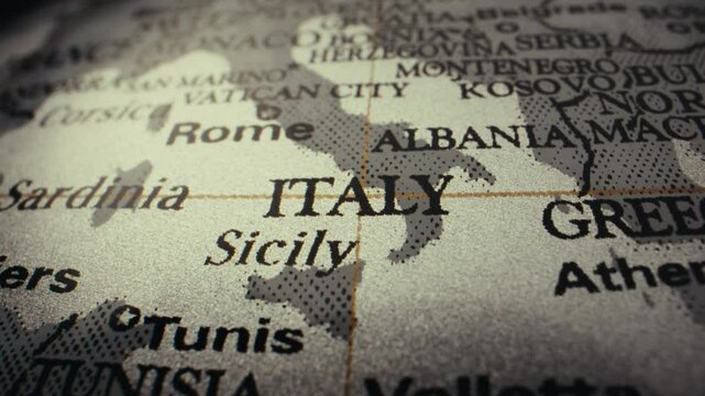 Retro globe - Italy