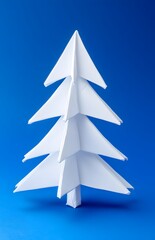 Obraz premium White Origami Christmas Tree Paper Craft Festive Holiday Decoration