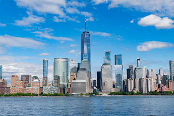 Obraz premium New York, United States. New York city skyline in Midtown Manhattan. USA, NYC, NY, Manhattan. Lower Manhattan skyline. New York from New Jersey. Downtown Manhattan. American financial center