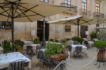 charming and atmospheric restaurant in Syracuse, Sicily