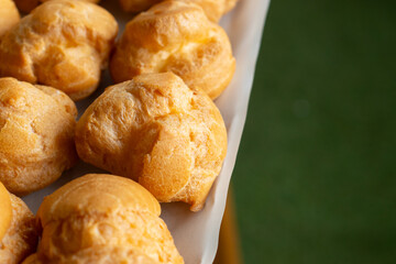 Eclairs