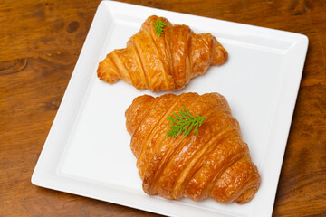 butter croissants