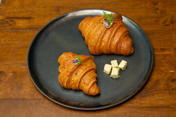 butter croissants