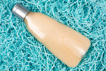 Cosmetic bottle