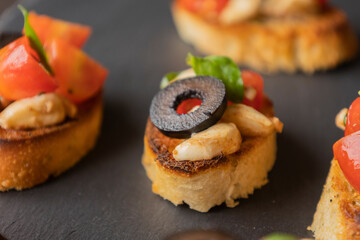  delicious Italian party appetizer featuring caprese crostini