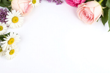 Obraz premium bunch of flowers that are laying on a table