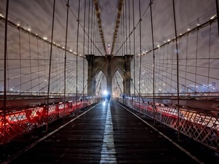 Night Walk on the Brooklyn Bridge