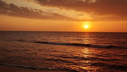 Obraz premium Beautiful sunset over the seabeautiful sunset over the sea,coastline, sunlight, sun, nature, sky, sunset, beach, sea, summer, travel, cloudscape, dawn, dusk, horizon, horizontal, 23