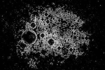 Des bulles d'air emprisonn&eacute;es dans du sirop d'agave