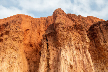 Depresja Marafa (Hell's Kitchen) okolice Malindi, Kenia, Afryka. kolorowe masy piaskowca nasycone minerałami © Kamil_k2p