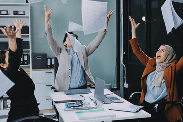 business meeting businesswoman woman office entrepreneur presentation success applause applauding...