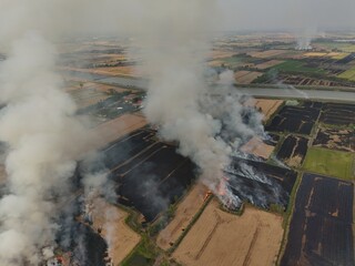 Climate change, Agriculture burning release carbon	