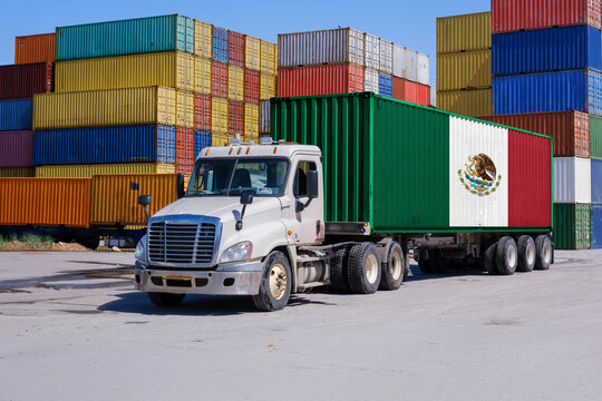 A Mexico-marked shipping container on a truck - Montage