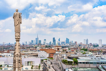 Obraz premium Modern Milan Skyline with Rooftop Terraces and Skyscrapers in the Porta Nuova district