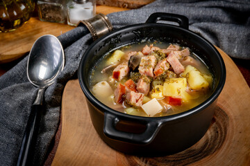 The sour soup made of rye flour.