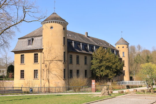 Blick auf Schloss Horneburg in Datteln
