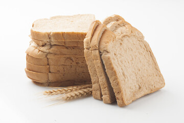A staple bread made by mixing yeast into flour, kneading it, and baking it.