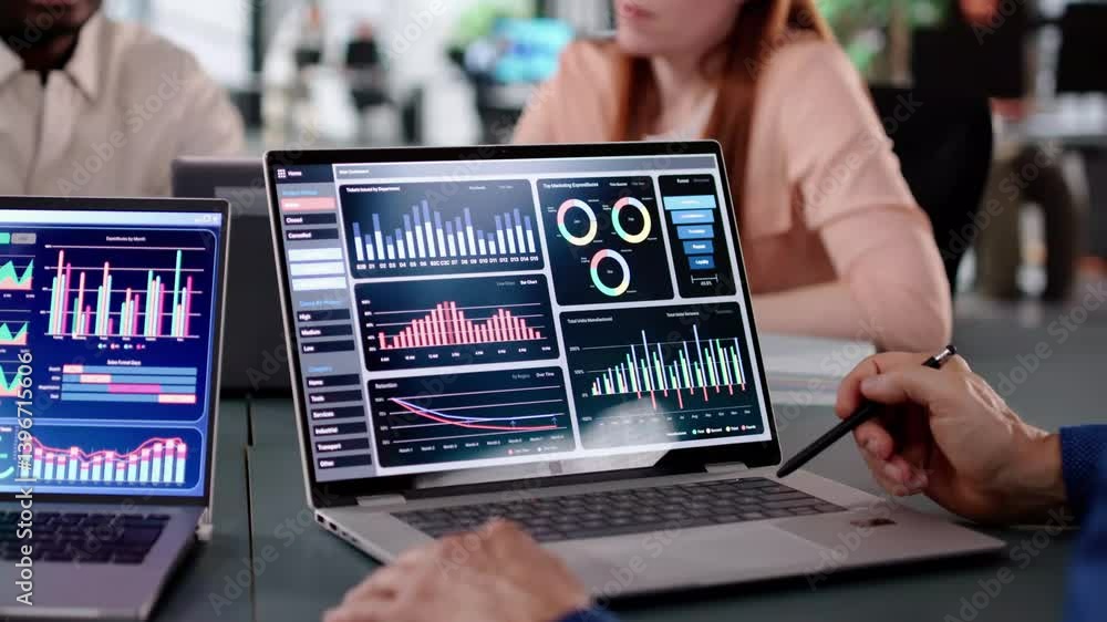 Poster Data Analyst Using Data Analytics KPI