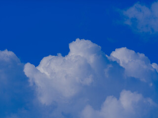 blue sky and white cloud background