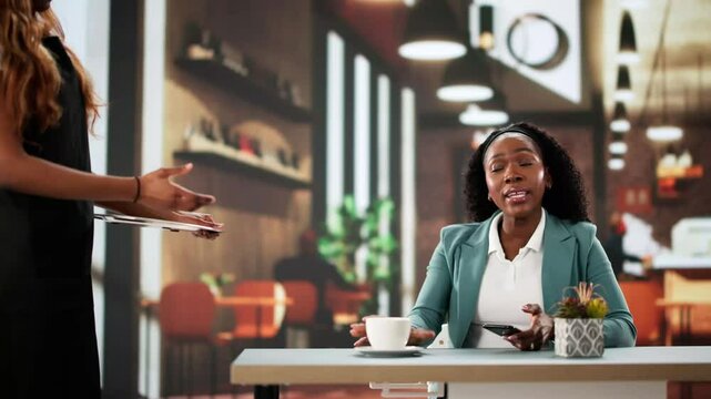 Confused Woman Argue Over Poor Restaurant Service