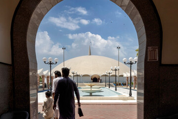 Tooba Mosque in the center of Karachi, Pakistan.  © hasan