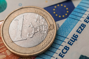 Finanzen - Einkommen - Altersvorsorge - Infaltion