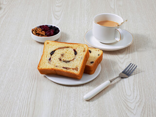Raisin Bread