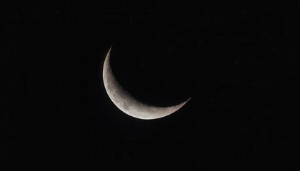 Crescent moon observation night sky astrophotography dark environment close-up view celestial beauty