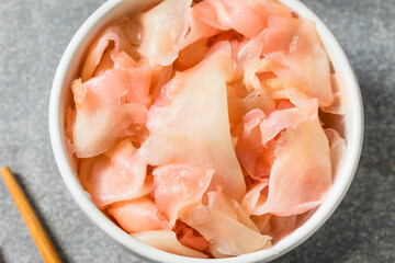 Organic Pink Spicy Pickled Ginger
