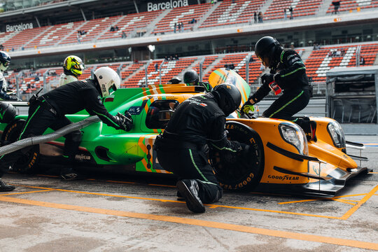 ORECA 07 GIBSON INTER EUROPOLE COMPETITION on the pitlane during pitstop and tyre change and refuel