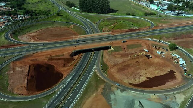 Highway intersections. Road intersections. City of Botucatu, Intersection, Rodovia Professor Jo&atilde;o Hip&oacute;lito Martins and Rodovia Marechal Rondon. 06-22-2024