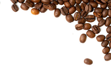 Roasted coffee beans scattered in the top right corner on a white background, ideal for banners, ads, or minimalist coffee-themed designs.