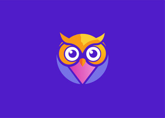 Fototapeta premium Artistic Owl Icon: A vibrant, stylized owl icon on a solid color background, perfect for design projects, representing wisdom, knowledge, and a sense of observation.