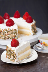 Fresh Strawberry Cake