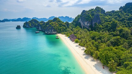 Obraz premium Breathtaking tropical coast with white sand stretching along calm, clear turquoise waters and green palm trees