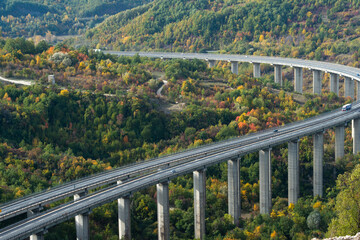 Fototapeta premium Autostrada A24 in Abruzzo Italy