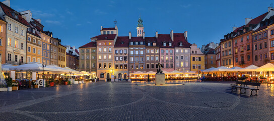 Panorama of Old Town Square (Rynek Starego Miasta) at dusk in Warsaw, Poland