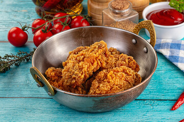 Golden crispy fried chicken wings